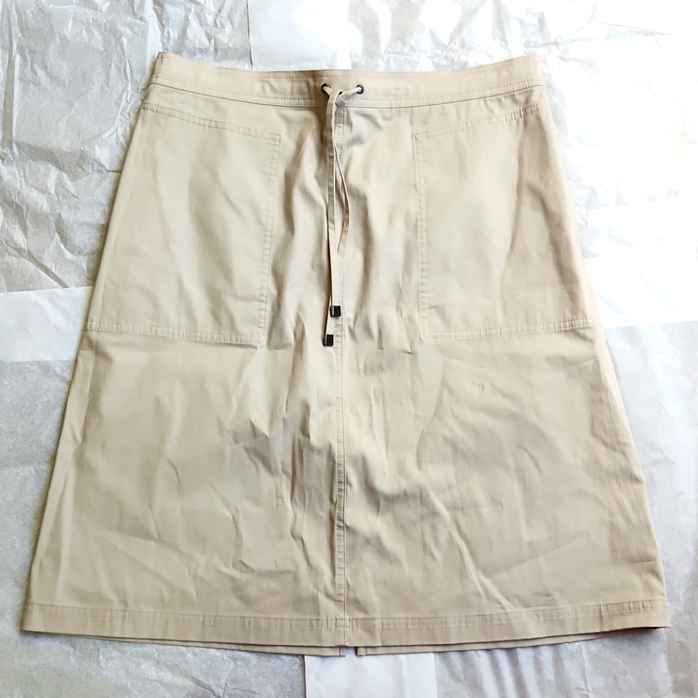 LAFAYETTE 148 New York